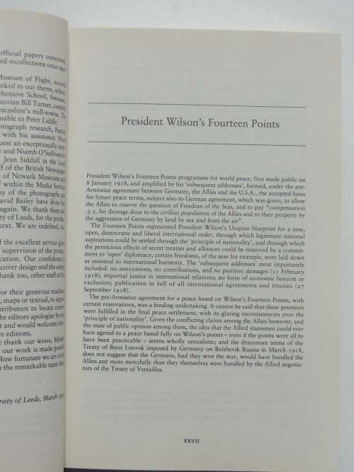 At the Eleventh Hour Reflections, Hopes and Anxieties at the Closing of the Great War 1918 - H Cecil