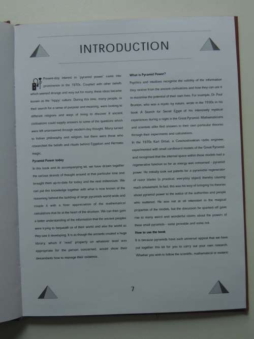 The Pyramid Power Kit - Unlock the Secrets Pyramid Power to Enhance your Life - Pamela Ball