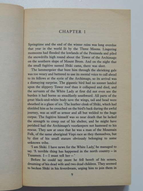 Blood Trillium - The Majestic Sequel to Black Trillium - Julian May