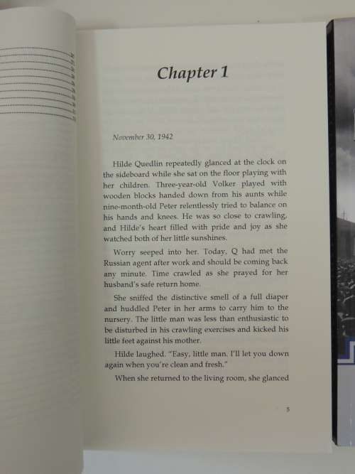 World War 2 Trilogy - Unrelenting, Unyielding, Unwavering - 3 Books - Marion Kummerow