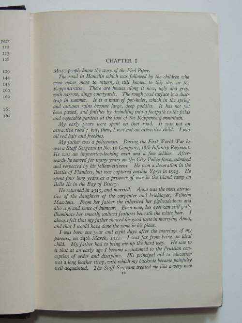 I Flew for the Fuhrer - The Story of a German Airman - Heinz Knoke, John Ewing