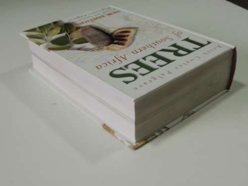 TREES of Southern Africa - 3rd Ed. - Keith and Meg Coates Palgrave