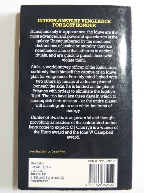 Hunter of Worlds - CJ Cherryh
