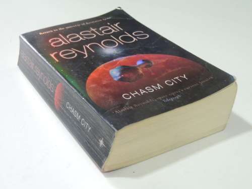 Chasm City - Alastair Reynolds