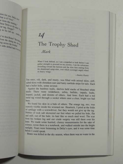 Cry of the Kalahari - Mark and Delia Owens