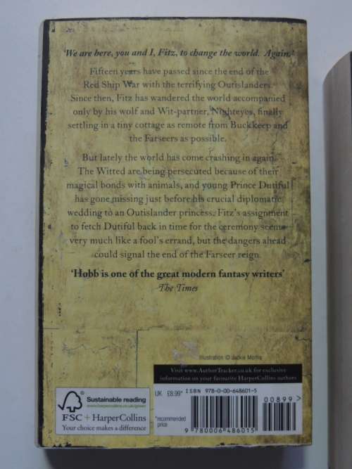 The Tawny Man Trilogy - Fool`s Errand, The Golden Fool, Fool`s Fate - Robin Hobb 3 Books