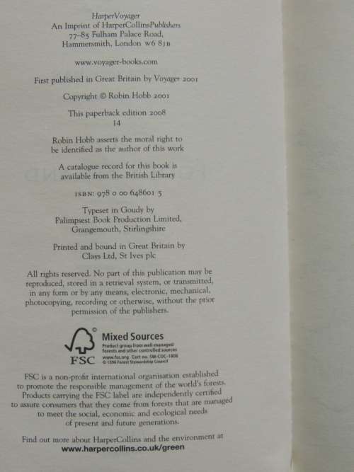 The Tawny Man Trilogy - Fool`s Errand, The Golden Fool, Fool`s Fate - Robin Hobb 3 Books