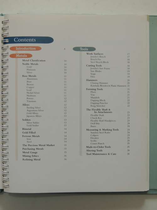 The Ultimate Jeweller`s Guide, Illustrated Reference of Techniques, Tools, Materials Joanna Goldberg