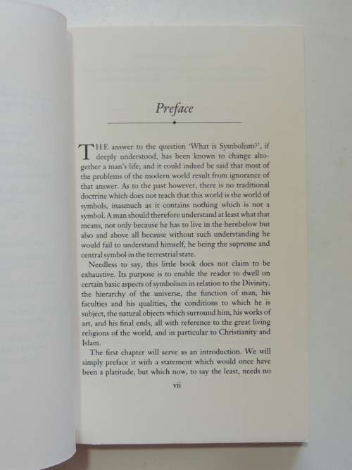 Symbol and Archetype, A Study of Meaning of Existence - Martin Lings