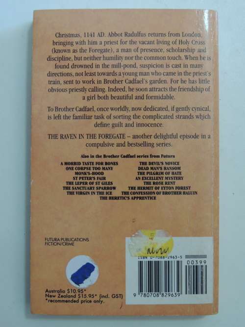 The Raven at the Foregate - 12th Chronicle of Brother Cadfael - Ellis Peters