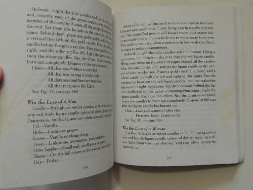 A Little Book Of Candle Magic - D.J. Conway