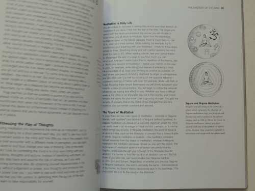 The Sivananda Companion to Yoga,Physical Postures, Breathing, Meditation - The Sivananda Yoga Center