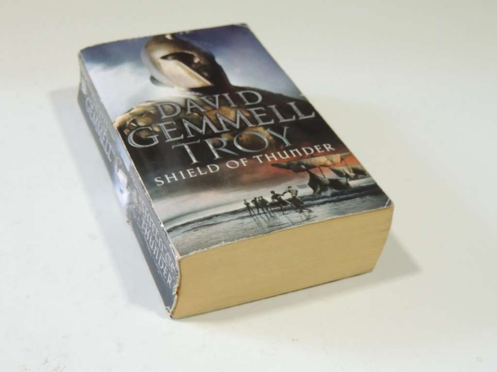 Troy - Shield of Thunder - David Gemmel