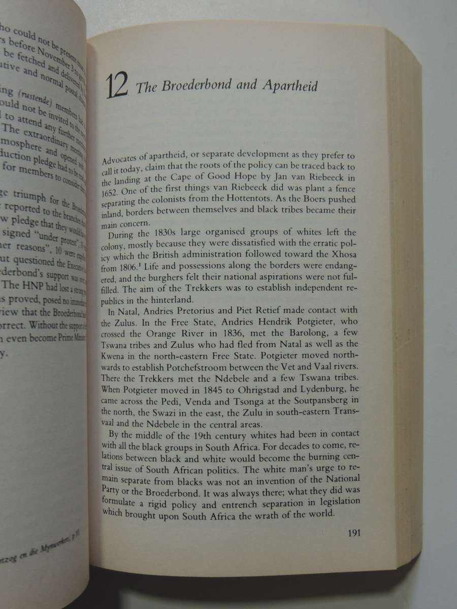 The Super-Afrikaners - Inside The Afrikaner Broederbond - Ivor Wilkins & Hans Strydom