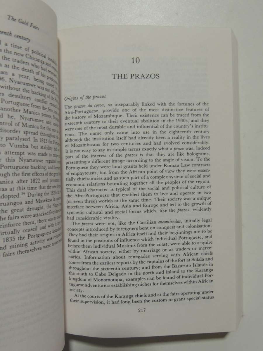 A History Of Mozambique - Malyn Newitt