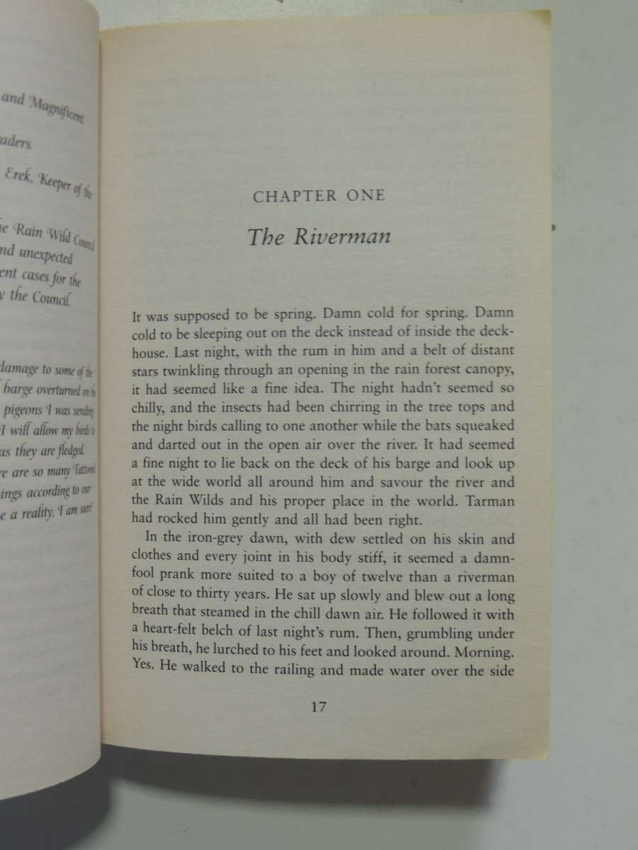 The Dragon Keeper, Book 1 of The Rain Wild Chronicles - Robin Hobb