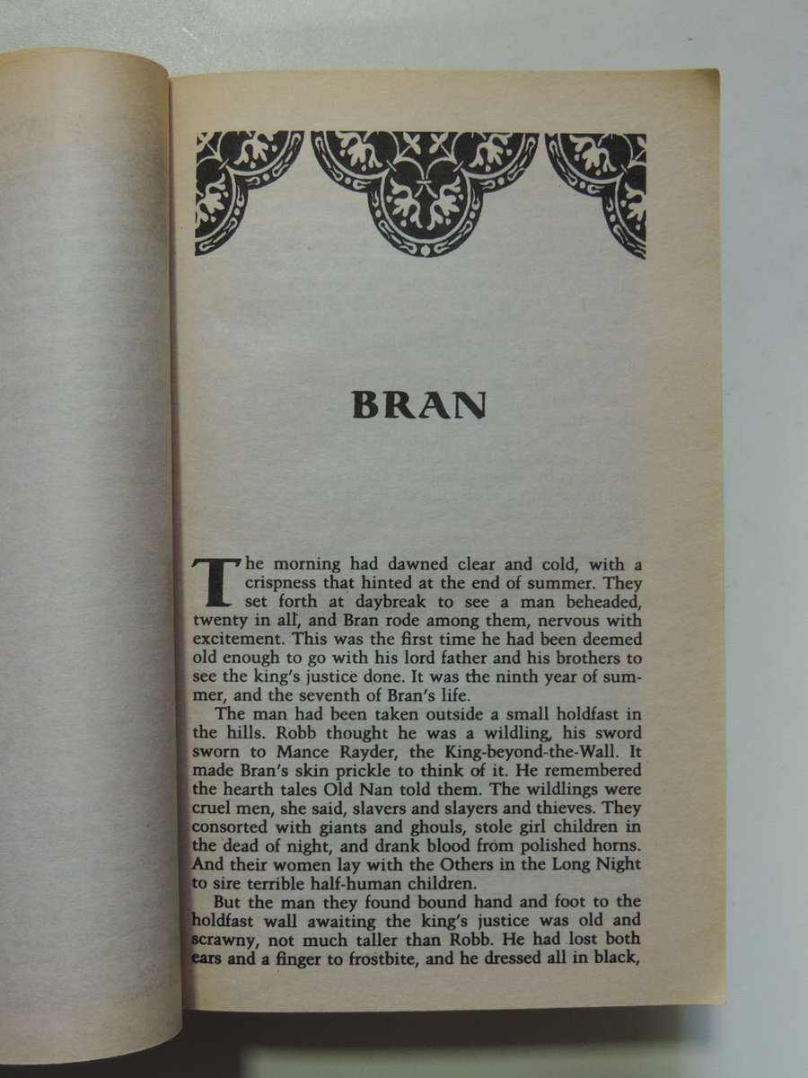 A Game Of Thrones, Book 1 of A Song of Ice and Fire - George RR Martin 1st Paperback Ed., 5th Printi