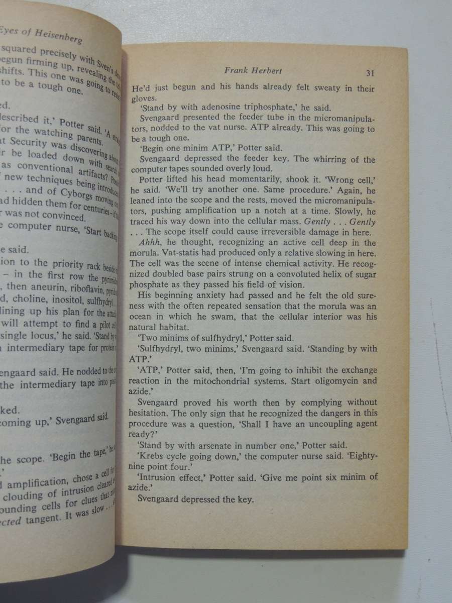 The Eyes Of Heisenberg - Frank Herbert