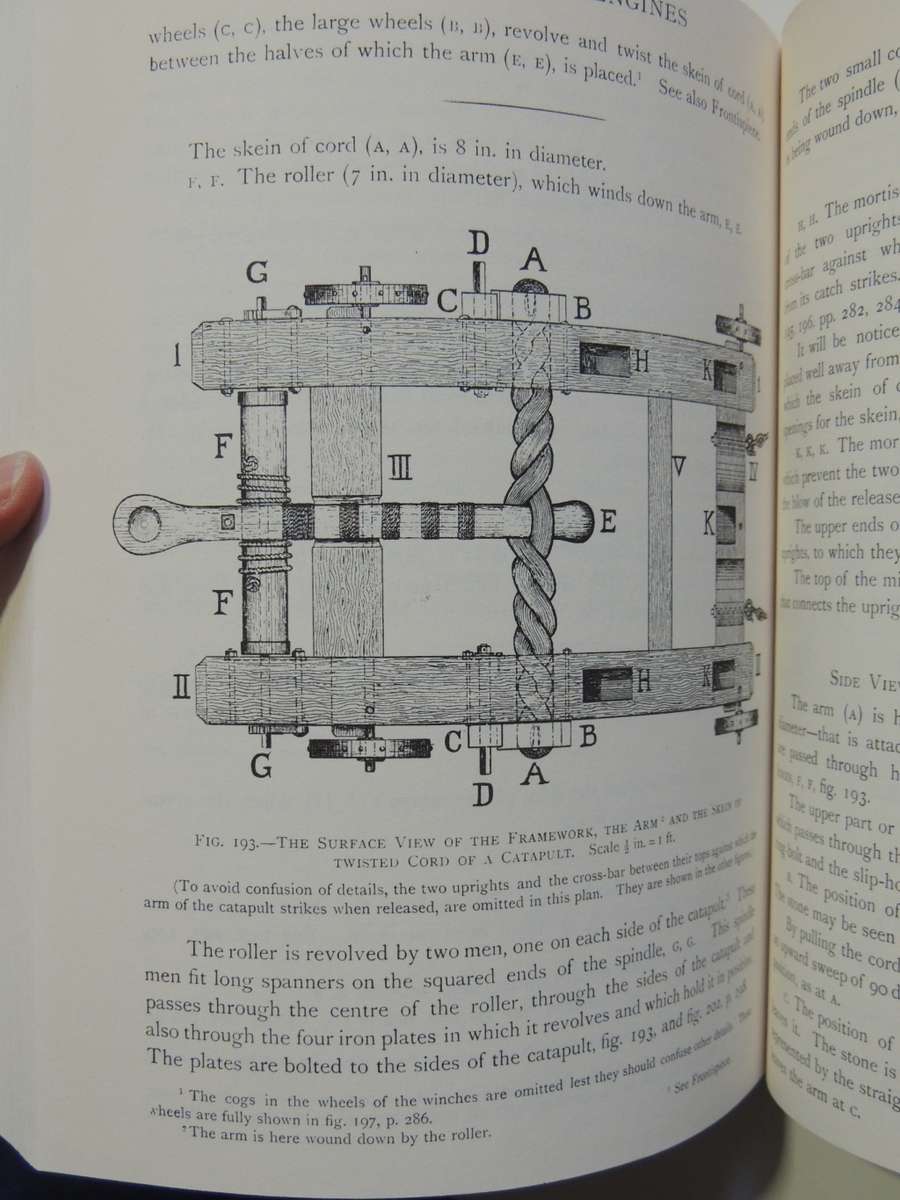 The Crossbow: Its Military and Sporting History, Construction and Use - Ralph Payne-Gallwey