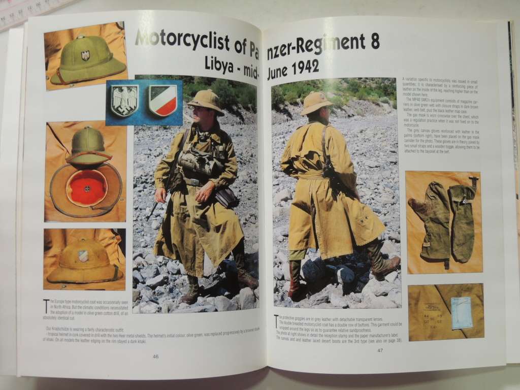 Afrikakorps - Tropical Uniforms Of The German Army 1940-1945 - Jacques Scipion & Yves Bastien