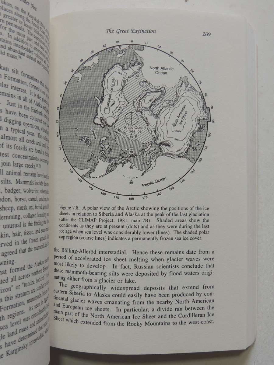 Earth Under Fire - Humanity`s Survival Of The Apocalypse - Paul LaViolette