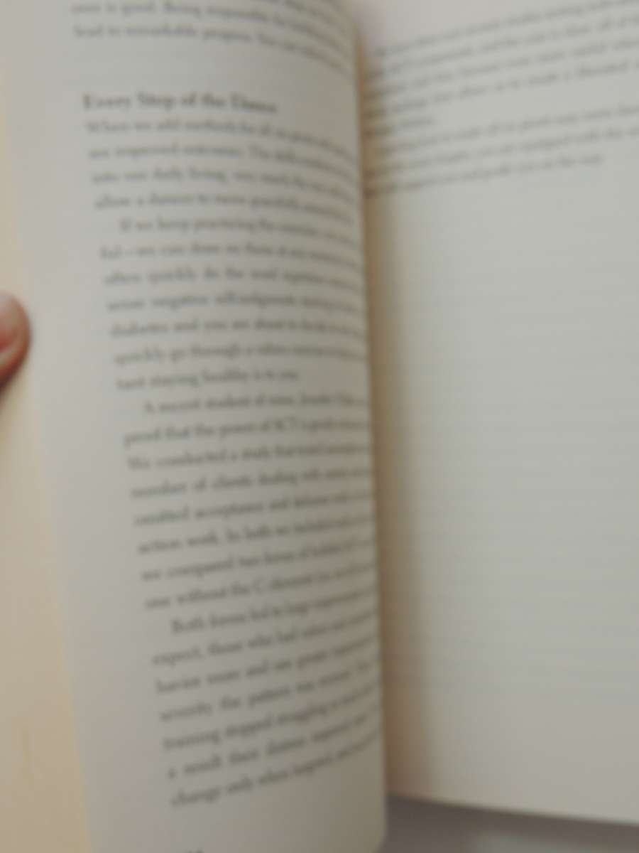 A Liberated Mind: The Essential Guide to ACT, Transform You Thinking & Find ...- Dr  Steven C Hayes