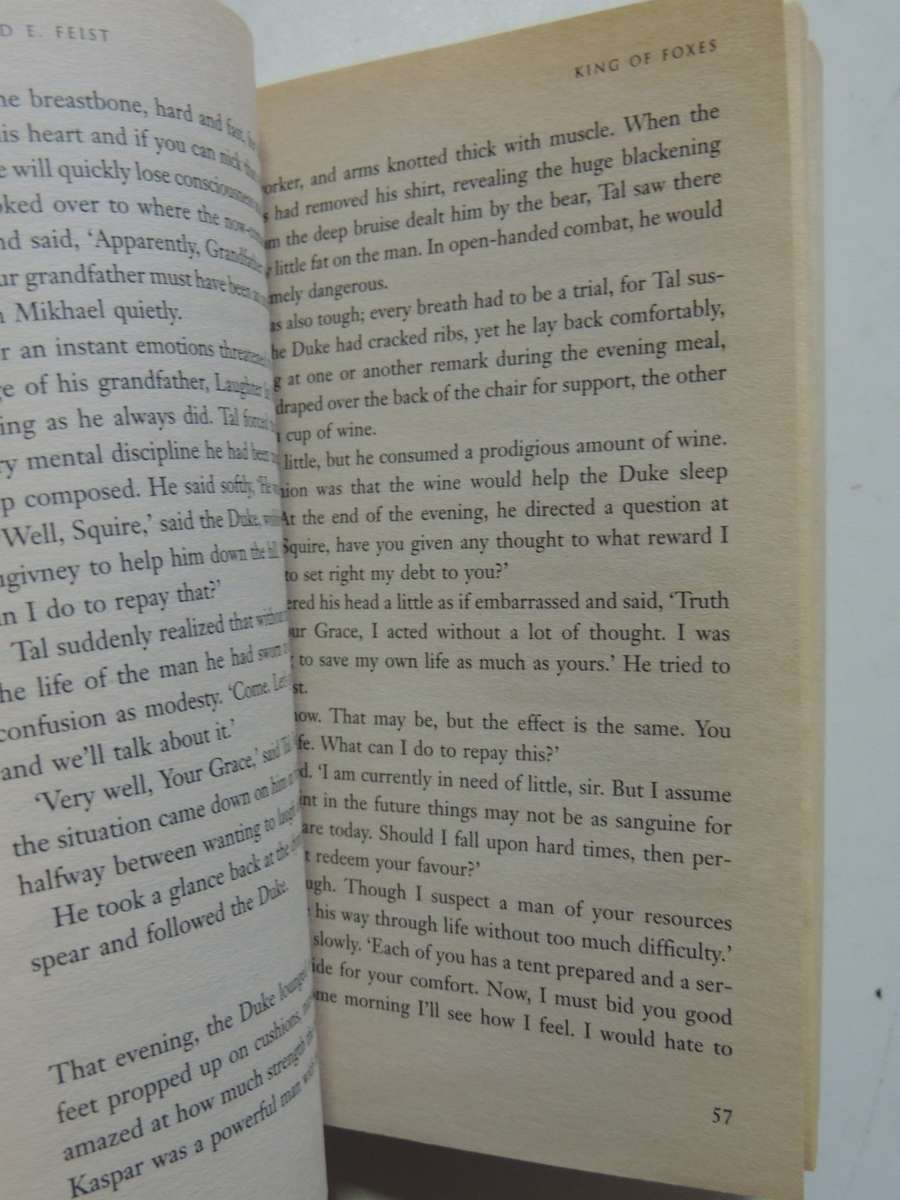 King Of Foxes - Conclave Of Shadows Book 2 - Raymond E. Feist