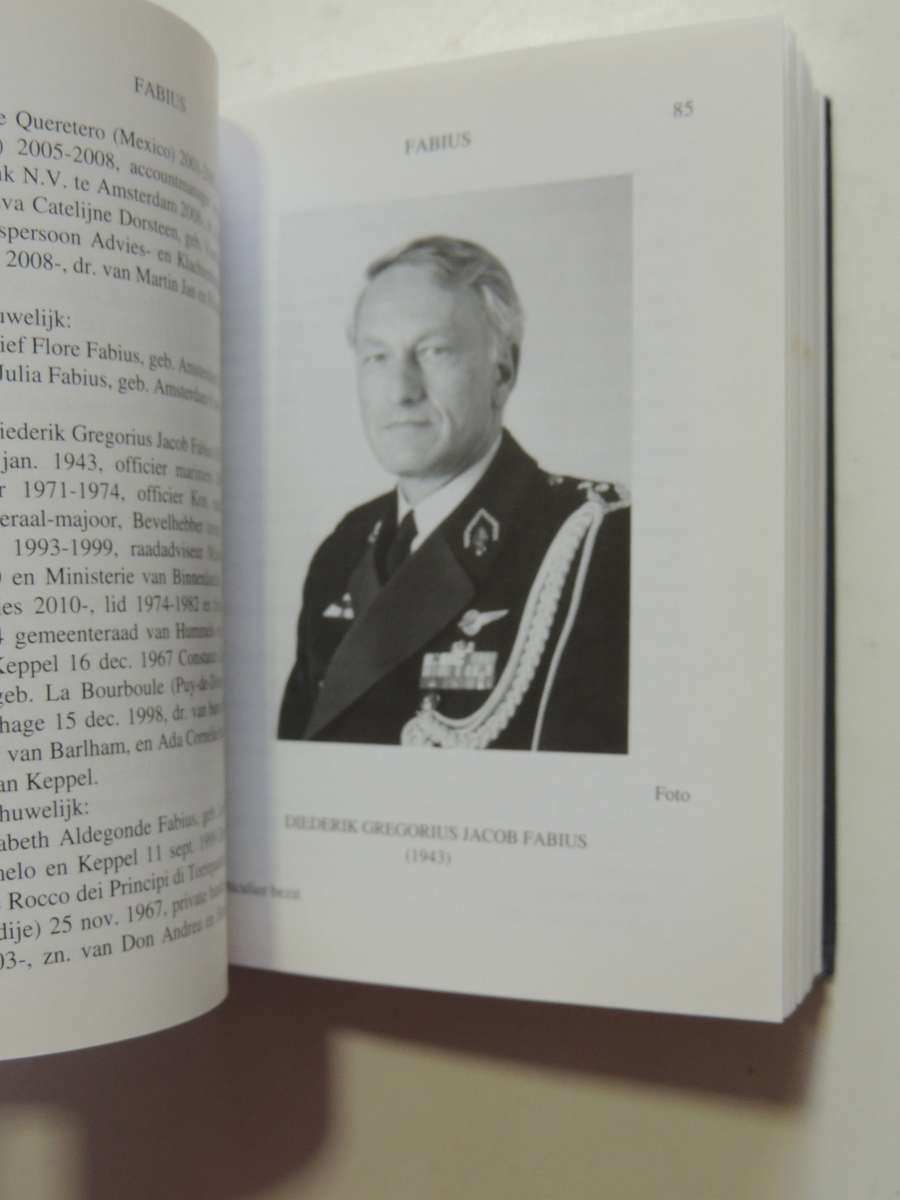 Nederland`s Patriciaat - Genealogieen Van Bekende GeslachtenIN DUTCH