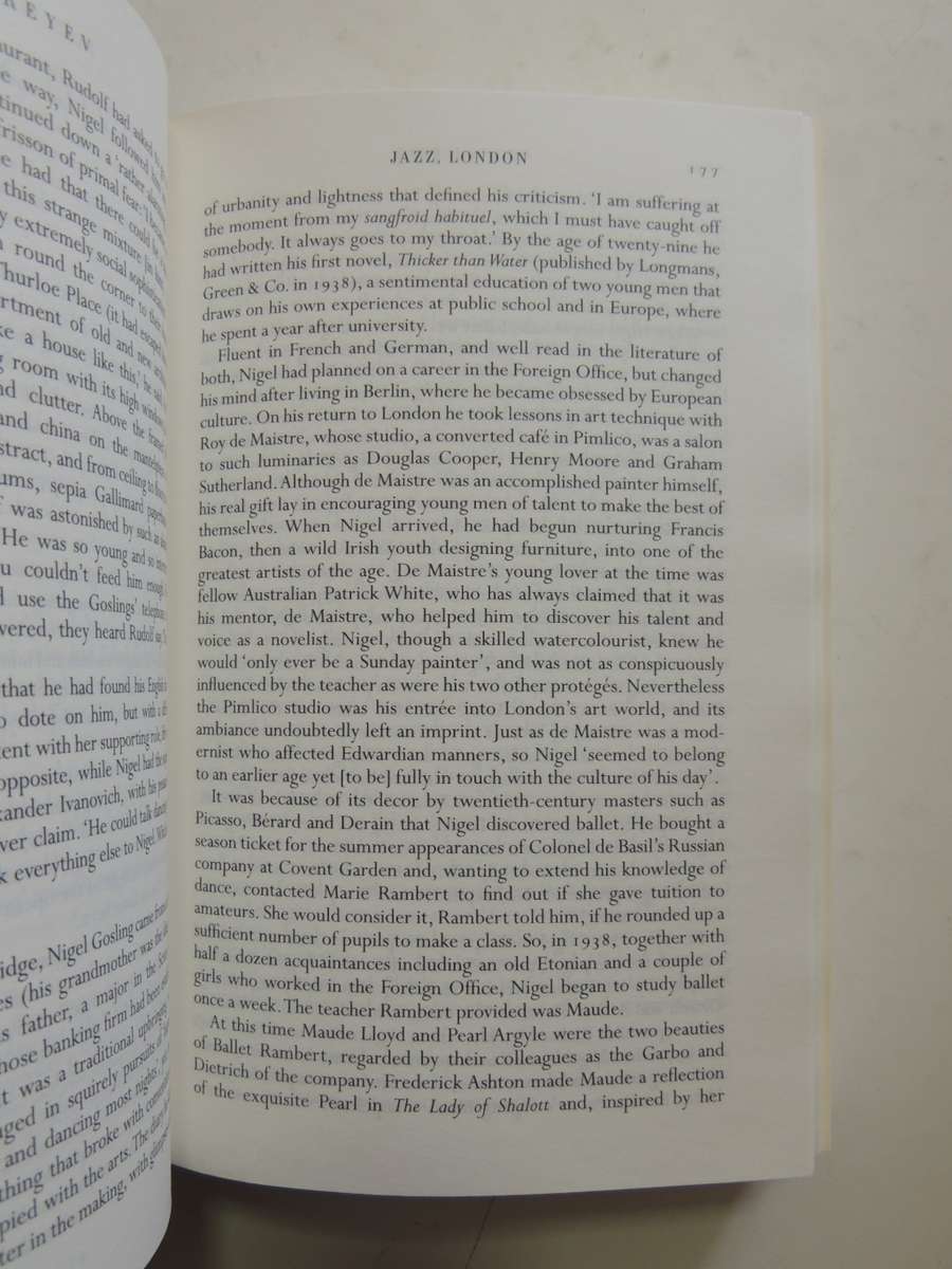 Rudolf Nureyev: The life - Julie KAVANAGH 2007