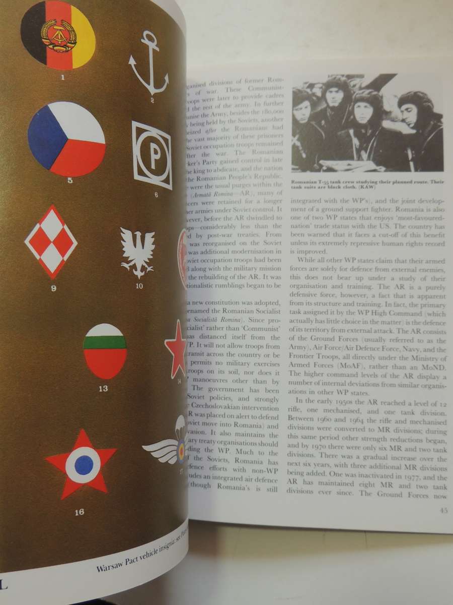 Osprey Elite Series: Warsaw Pact Ground Forces  Gordon L Rottman