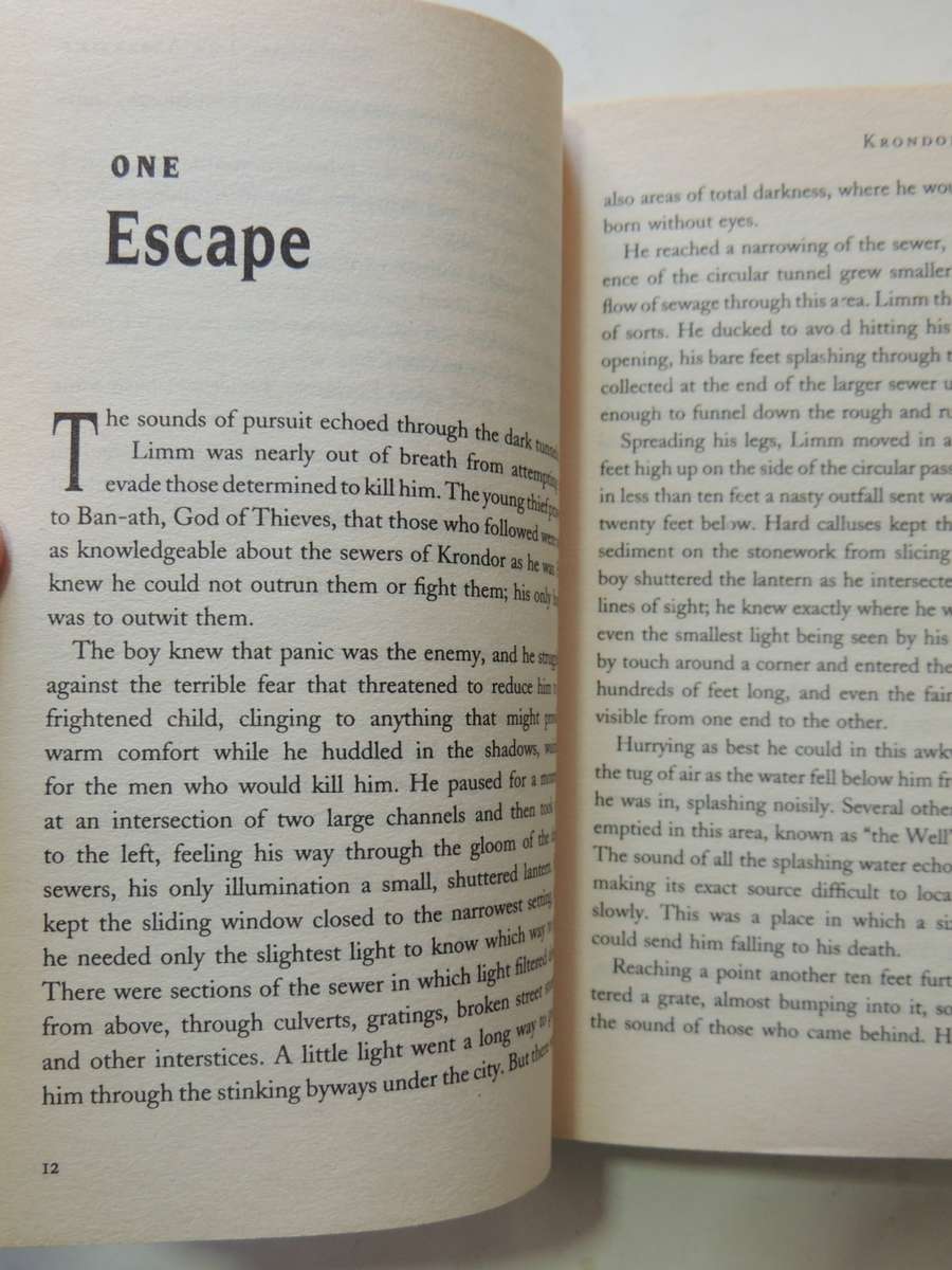 Krondor: The Assassins - The Riftwar Legacy Book 2 - Raymond E Feist