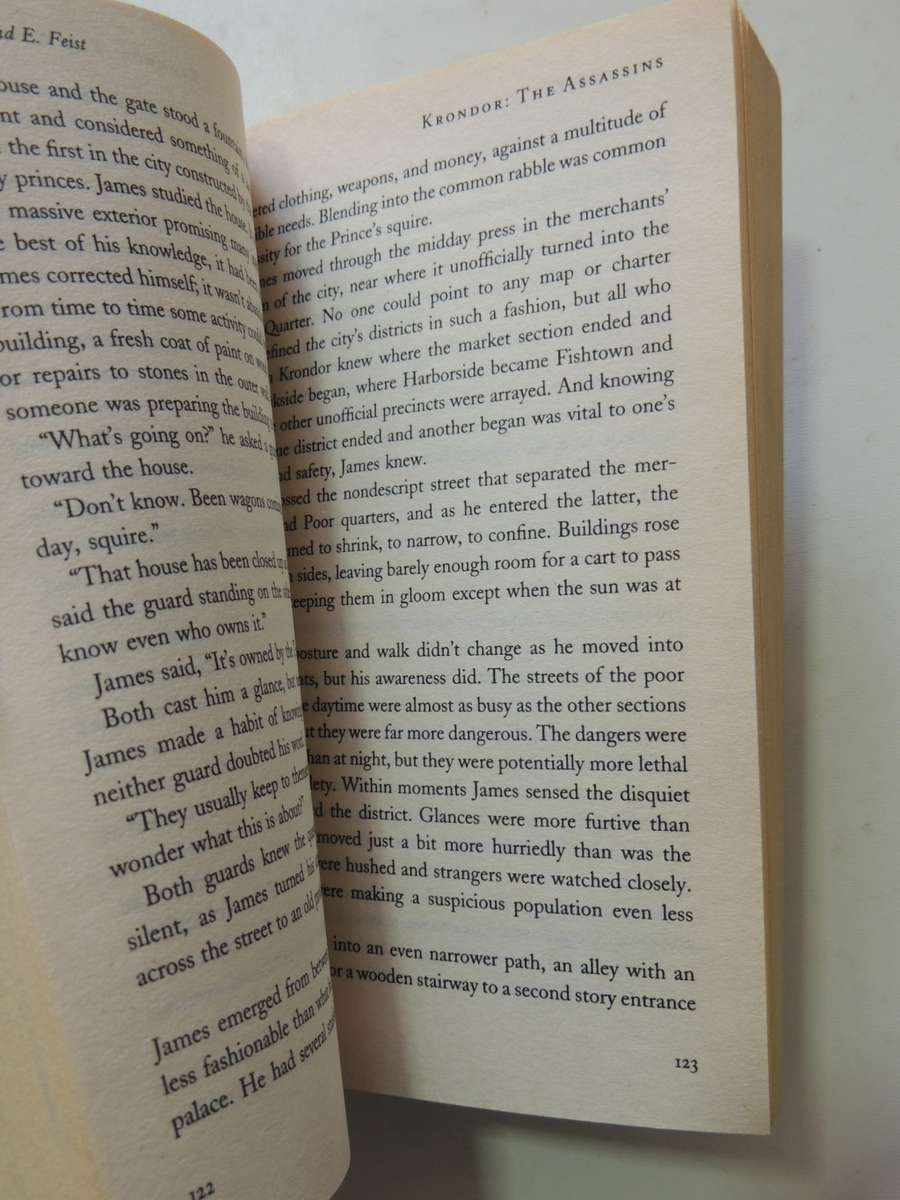 Krondor: The Assassins - The Riftwar Legacy Book 2 - Raymond E Feist