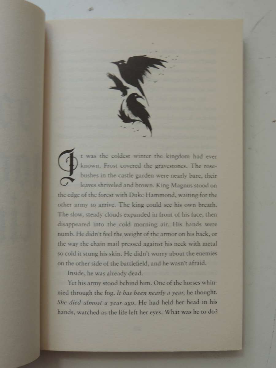 Snow White & The Huntsman - Lily Blake     (Fold Out Poster Included)