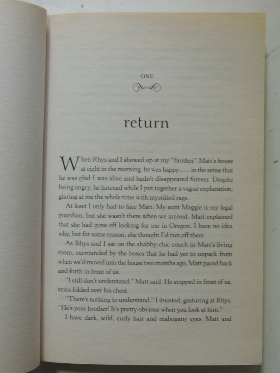 The Trylle Series: Torn - Amanda Hocking