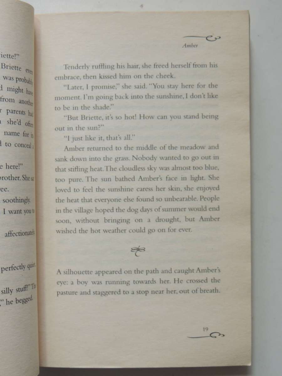 The Prophecy Of The Gems - Flavia Bujor