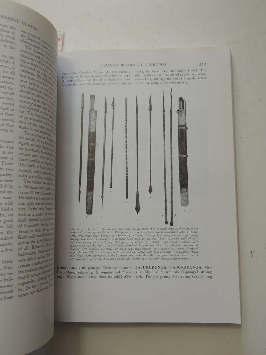 A Glossary Of The Construction, Decoration And Use Of Arms And Armour - George Cameron Stone