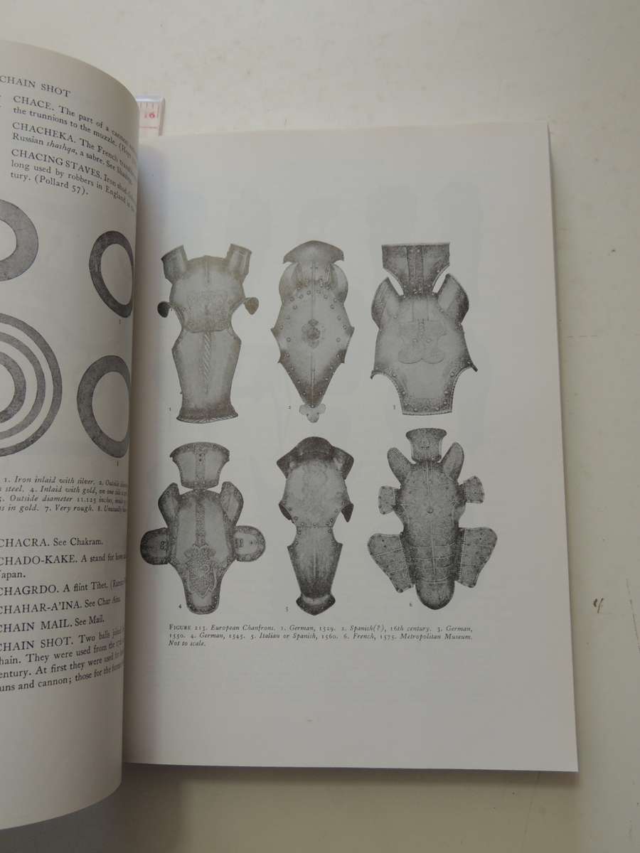 A Glossary Of The Construction, Decoration And Use Of Arms And Armour - George Cameron Stone