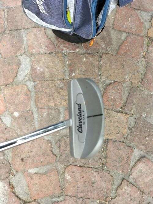 *** Complete kids CLEVELAND Golf set ***