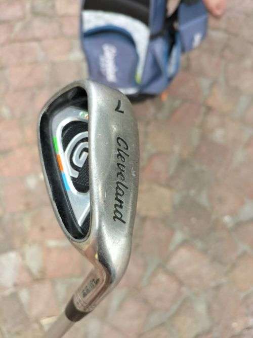 *** Complete kids CLEVELAND Golf set ***