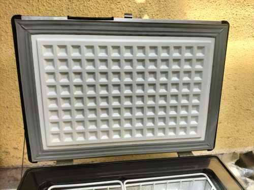 Snowmaster Kellerman 40L Camp fridge with bag