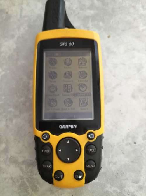 **** Garmin GPS 60 in Very good condition ****