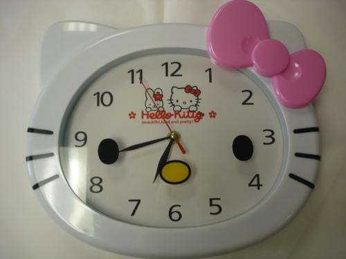 Hello Kitty Wall Clock
