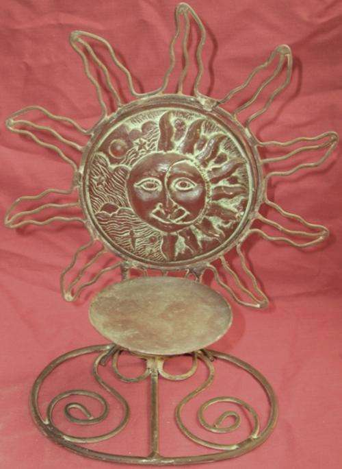 Antique Rusty-Brown Metal Tea-Light Candle Holder/Stand