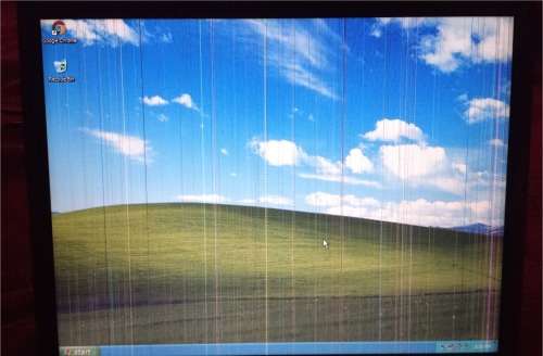 Laptop with Accessories: Lifebook E8020 Fujitsu/Siemens (for use as-is, or spares and repairs)