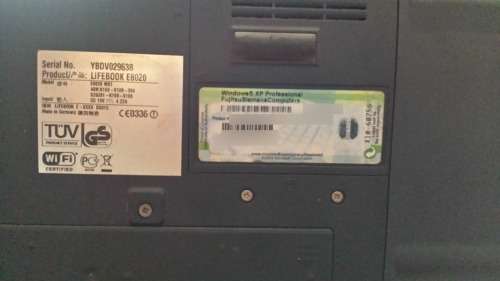 Laptop with Accessories: Lifebook E8020 Fujitsu/Siemens (for use as-is, or spares and repairs)