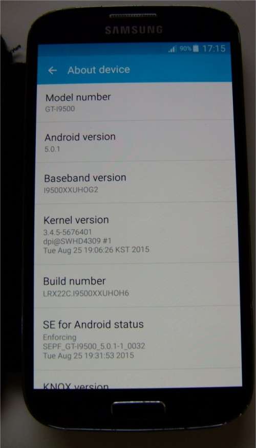 Samsung Galaxy S4 GT-i9500 32GB Smartphone with 2GB MicroSD Card and 2x Free Covers in Original Box