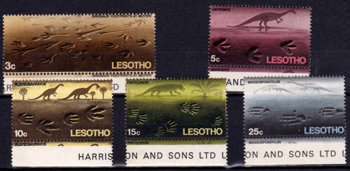 LESOTHO 1970, 5 Jan. PREHISTORIC ANIMALS and FOOTPRINTS, set, MNH, CV +/-R 200.00 view scans