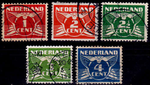 NETHERLANDS, 1924-25. Numeral stamps. Full set