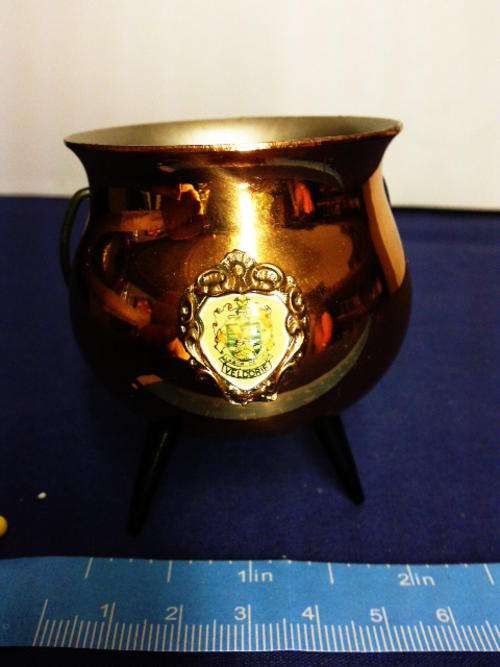 Small Brass Colored "3 Poot Potjie" Velddrif