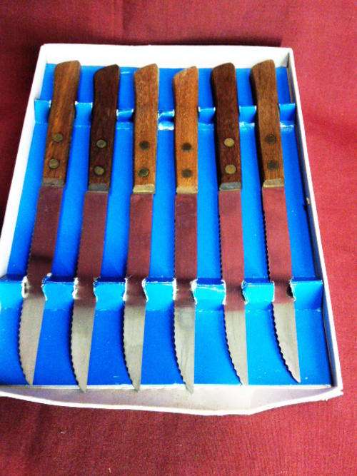 6 Stainless Steel Steak Knifes With Wooden Handles